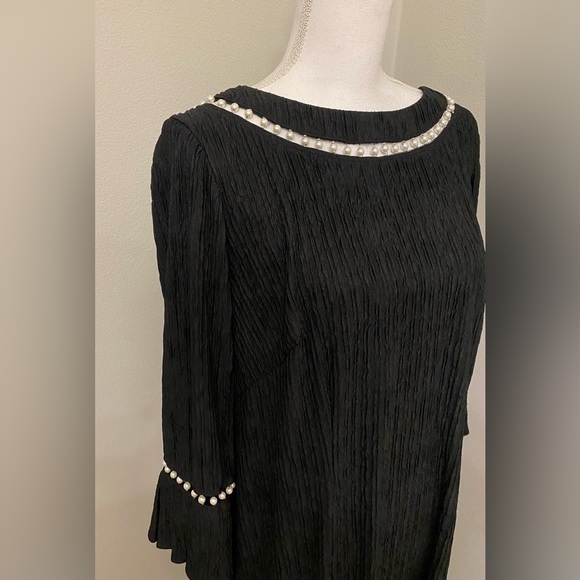 Women’s Plus Dress - Picture 4 of 8